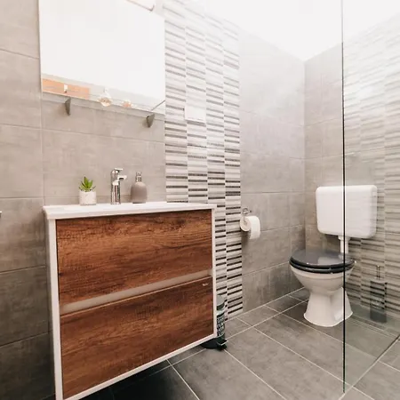 Oliver Appartement *